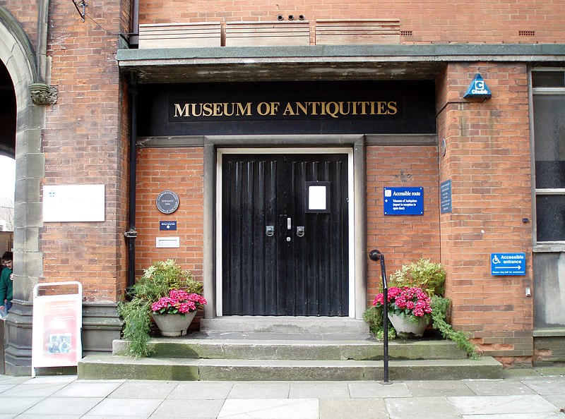 File:Museum of Antiquities 1.jpg