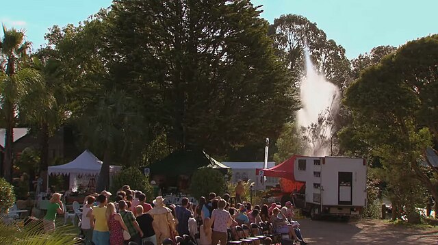 Harold Bishop (Ian Smith) accidentally crashes his van through a stall on the opening day of the Erinsborough festival. Executive producer Jason Herbi