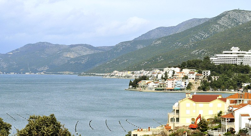 File:Neum, costa.jpg