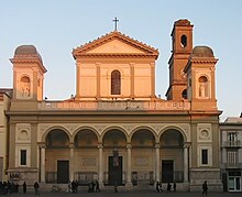 West front of the cathedral NolaDuomo.jpg