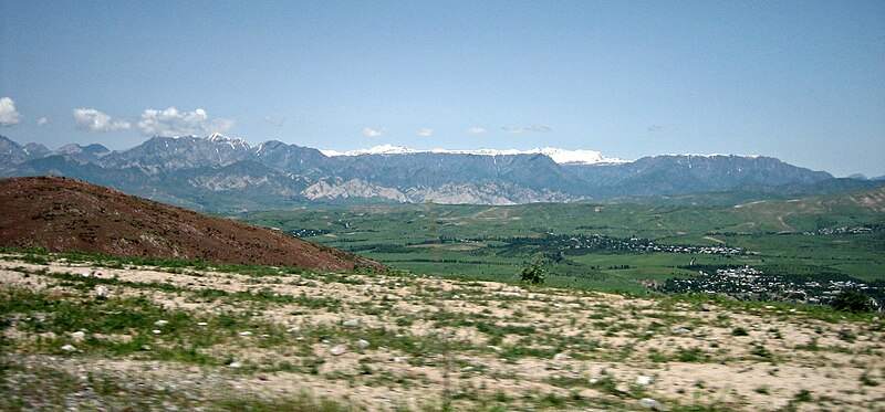 File:Nurek, Tajikistan (17629989942).jpg