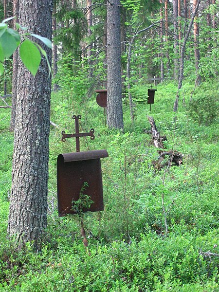 File:Old cemetery of Sanki village.jpg