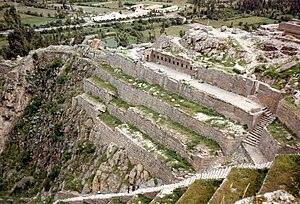 페루 Ollantaytambo.jpg