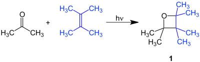 Paterno-Büchi reaction symmetrical