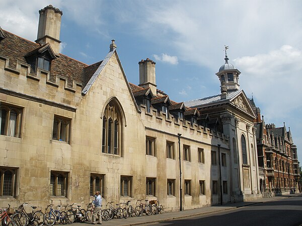 The Trumpington Street façade of Pembroke College, with the chapel on the right, the first building to be built by Sir Christopher Wren