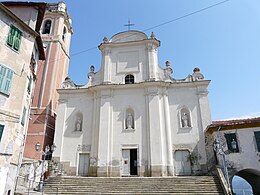 Perinaldo-église de San Nicolò-facade.jpg