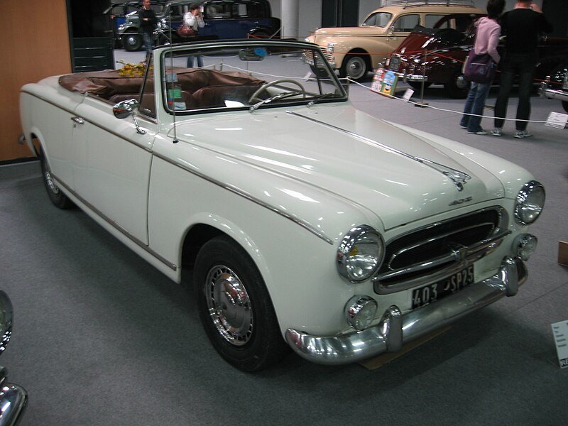 File:Peugeot 403 Cabriolet 002.jpg