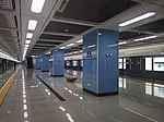 Platfrom of Shenzhen World Station.jpg