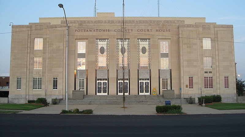 File:Pottawatomie county oklahoma courthouse.jpg