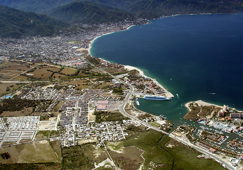 File:Puerto-Vallarta.jpg