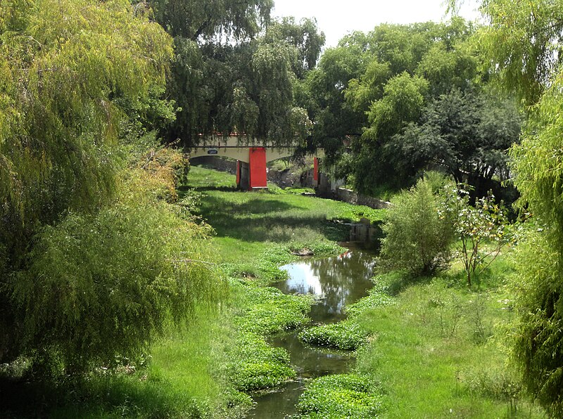 File:Río Batán en Dolores Hidalgo, Guanajuato 1.jpg