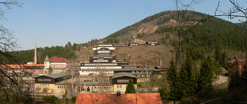 File:Rammelsberg Bergwerksanlagen.jpg