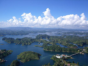 A Lac El Peñol cikk illusztráló képe