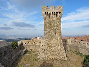 La haute tour intérieure.