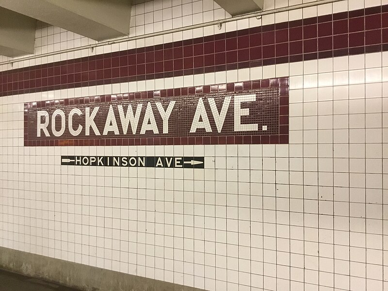 File:Rockaway Avenue Mosaic Tile.jpg