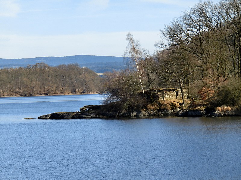 File:Ruine Stein 1 - panoramio.jpg