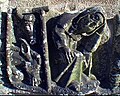 Le calvaire Tronoën : Joseph endormi, groupe de la Nativité, face nord, registre inférieur
