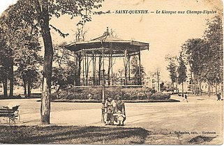 Carte postale du kiosque avant 1914.