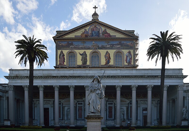 File:Saint Paul out the wall (Rome) - Facade.jpg