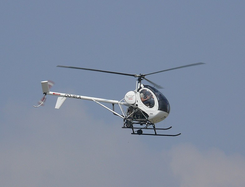 File:Schweizer 300 OO-WLA Deurne.JPG