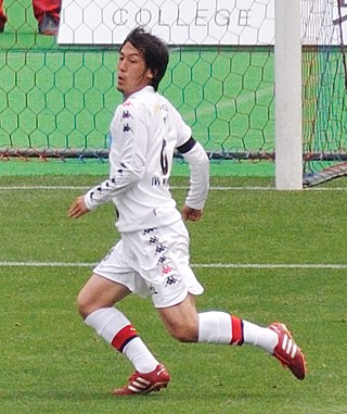 <span class="mw-page-title-main">Shunsuke Iwanuma</span> Japanese footballer