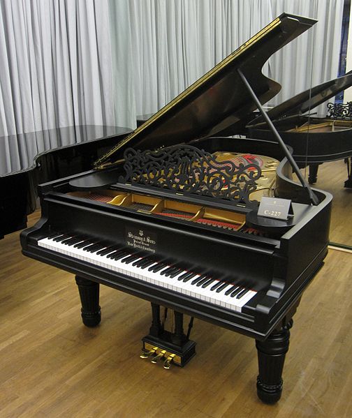 Image: Steinway Vienna 002