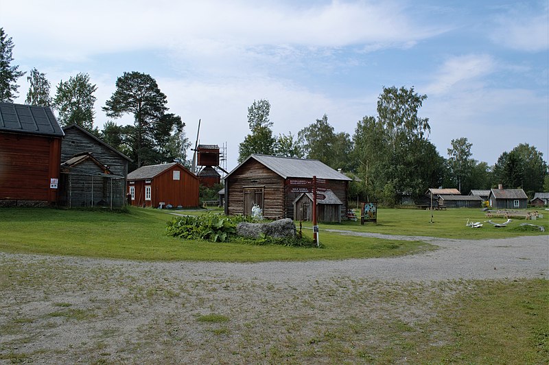 File:Stundars open air museum.jpg