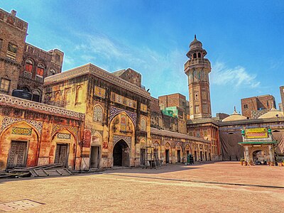 "The_Majestic_Mosqueadf.jpg" by User:Razaawais141