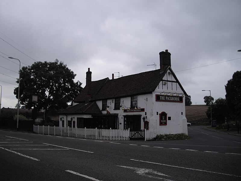 File:The Packhorse, near Kensworth - geograph.org.uk - 2584595.jpg