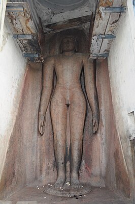 Image of the largest Jain sculpture of Neminatha in Tamil Nadu in Tirumalai temple