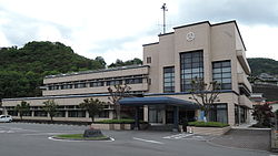 Tobe Town Hall