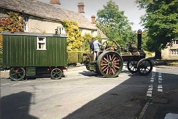 Traction engine at Coln St Aldwyns - geograph.org.uk - 629732.jpg