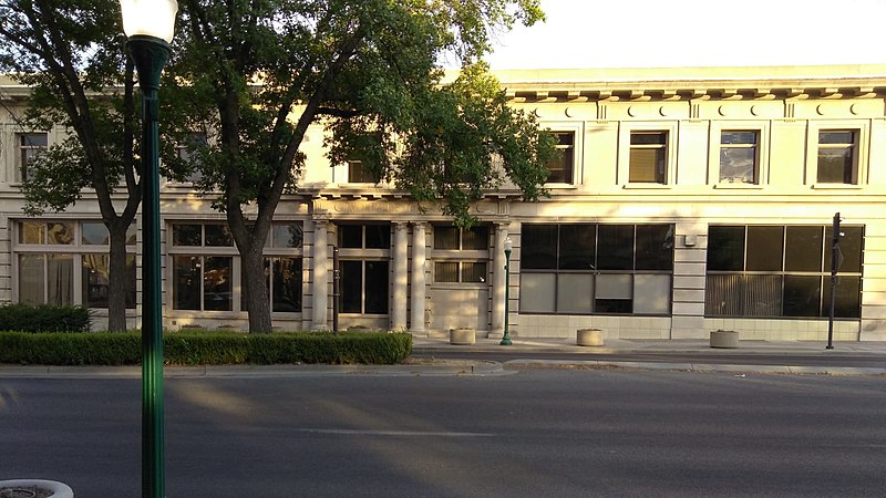 File:Twin Falls Bank and Trust Company Building Front View.jpg