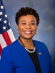 La representante estadounidense Barbara Lee - Retrato oficial, 115 ° Congreso.jpg