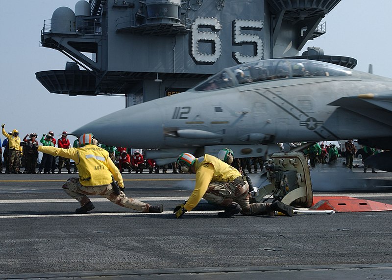 File:US Navy 030510-N-9643P-002 Lt.Cmdr. Robert Minor and Lt. Scott Boros signal clear for launch to an F-14 Tomcat.jpg