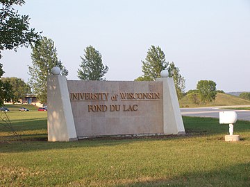 File:UWFondduLacSign.jpg