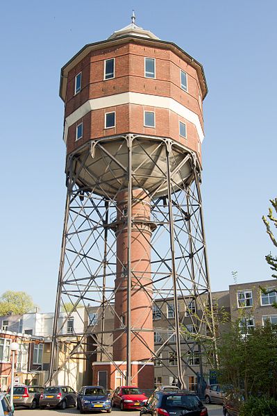 File:Watertoren Noorderbinnensingel, Groningen.--Aanzicht zuidzijde. - Groningen - 20535976 - RCE.jpg