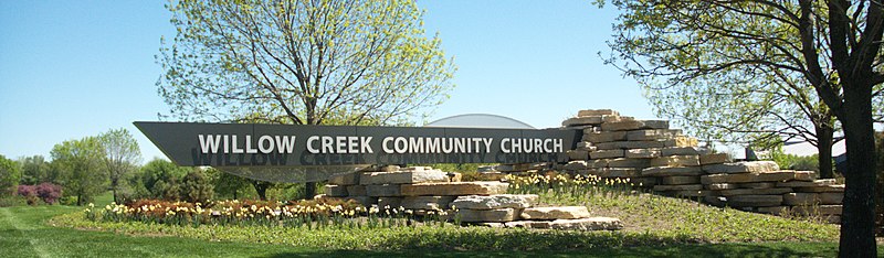 File:Willow Creek Community Church sign.jpg