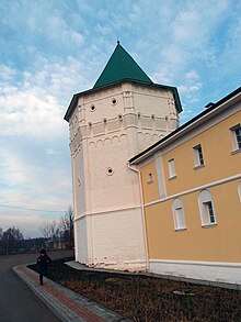 Прогулка вокруг Николо-Пешношского монастыря, поселок Луговой.jpg