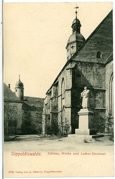 File:02705-Dippoldiswalde-1902-Schloß, Kirche und Lutherdenkmal-Brück & Sohn Kunstverlag.jpg