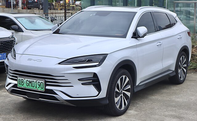 The BYD Song plug-in hybrid SUV series is the world's all-time best-selling plug-in hybrid with over 1,050,000 cumulative sales in December 2023.