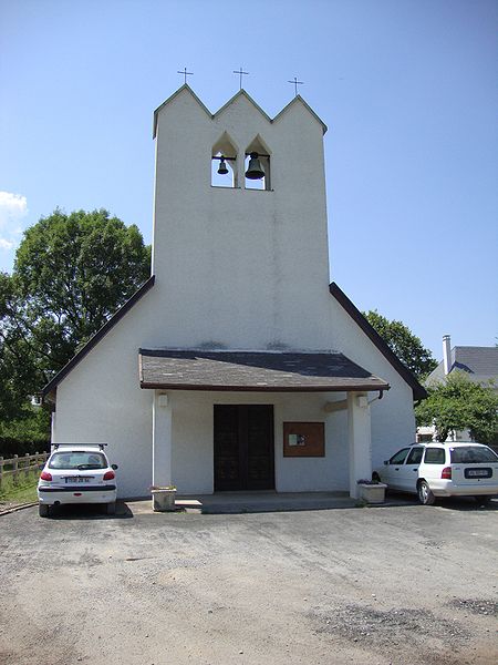 File:Abense-de-Haut (Alos-Sibas-Abense) L'église trinitaire.JPG