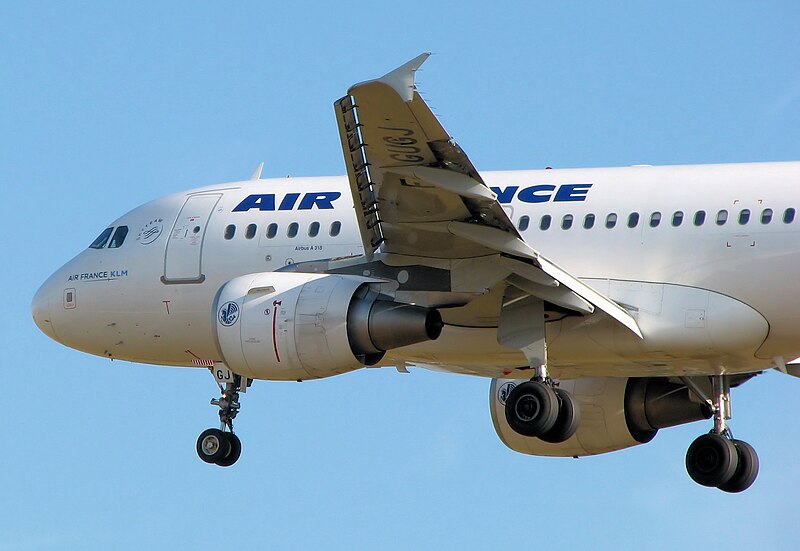 File:Airfrance.a318-100.f-gugj.arp.jpg