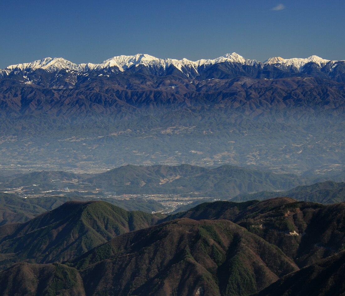 File:Akaishi Mountains2 from Mount Ena 2010-12-12.JPG