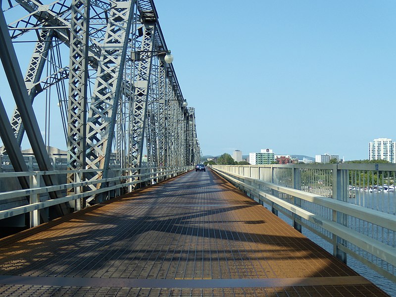 File:Alexandra Bridge spanning Ottawa, Ontario and Gatineau, Quebec.JPG