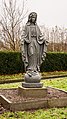 Algemene R.K. Begraafplaats “Vitushof”. Mariabeeld met slang op het nieuwe gedeelte.
