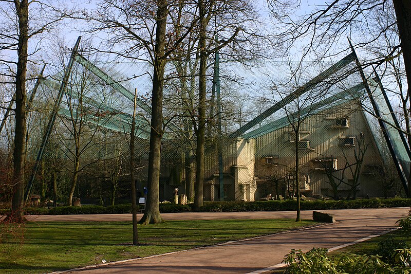 File:Allwetterzoo Muenster Raubvoegel 3270.jpg