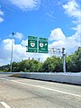 PR-22 east approaching exits 7A-B to PR-165 in Guaynabo