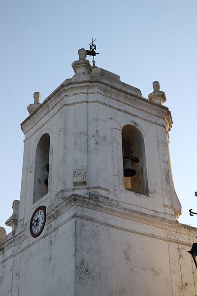 File:Azambujeira (igreja) 7514.jpg