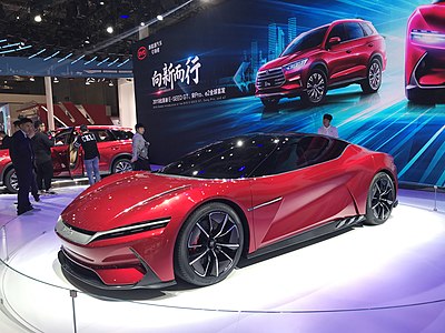 Concept E-SEED GT qui a présenté un aperçu de la berline de production